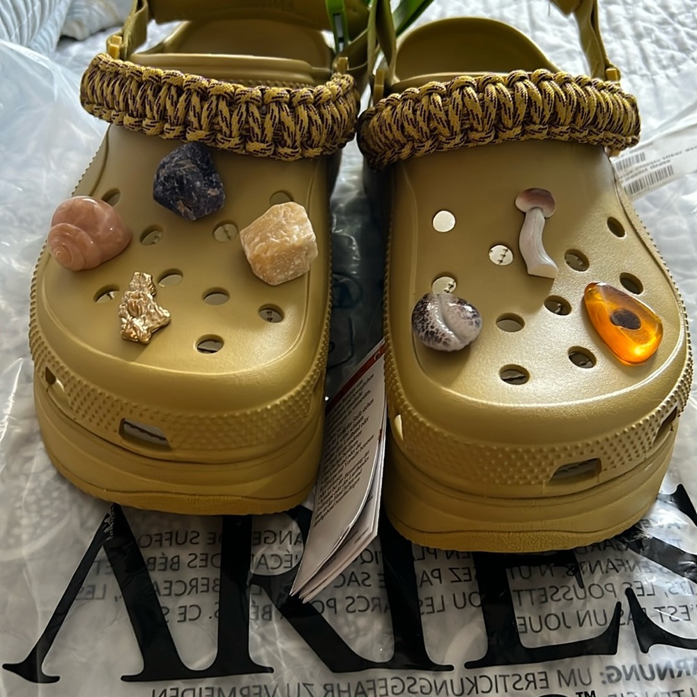 Crocs Aries